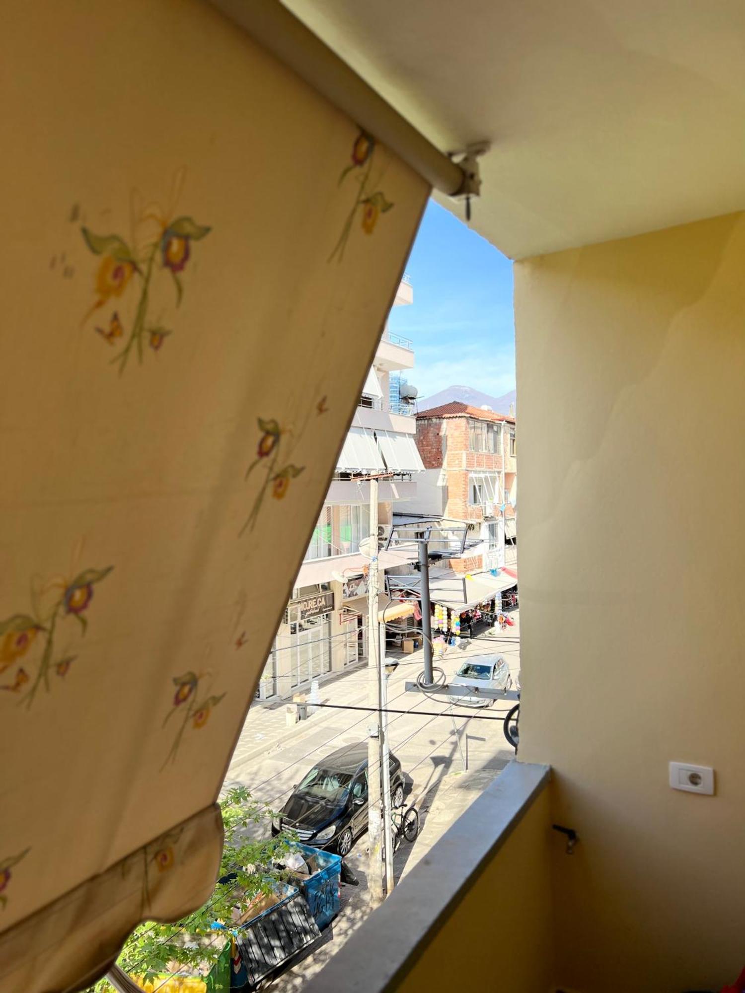 Skanderbeg Square Apartment Тирана Экстерьер фото